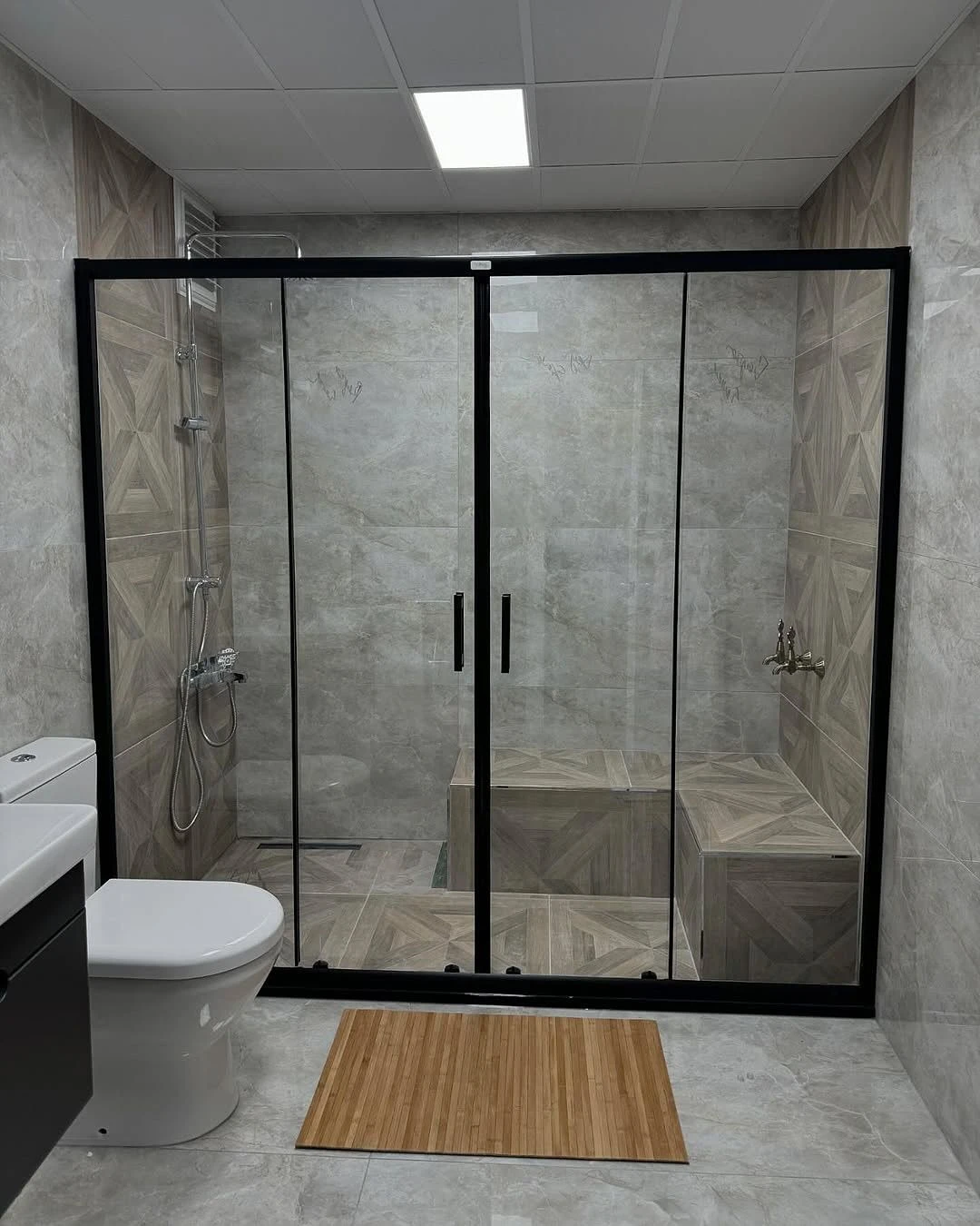 Duşakabin ve Banyo