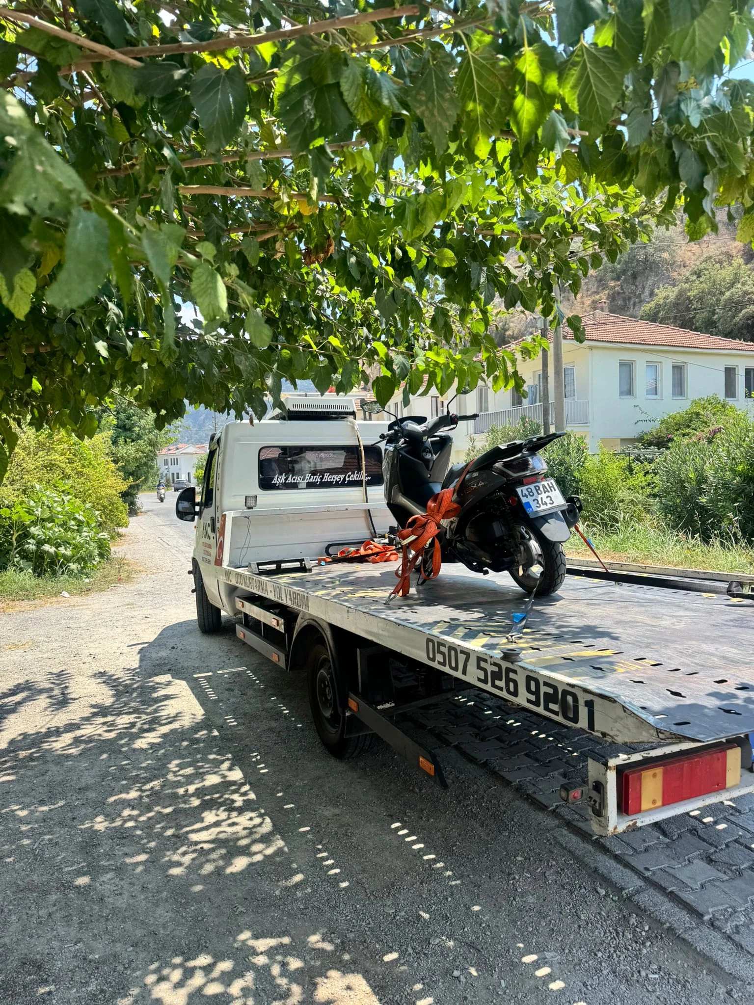 Oto Kurtarıcı